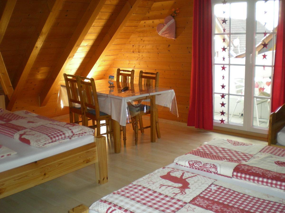 ルストGaestehaus Winklerアパートメント エクステリア 写真